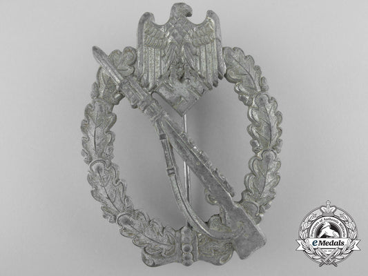 a_silver_grade_infantry_badge_a_8512