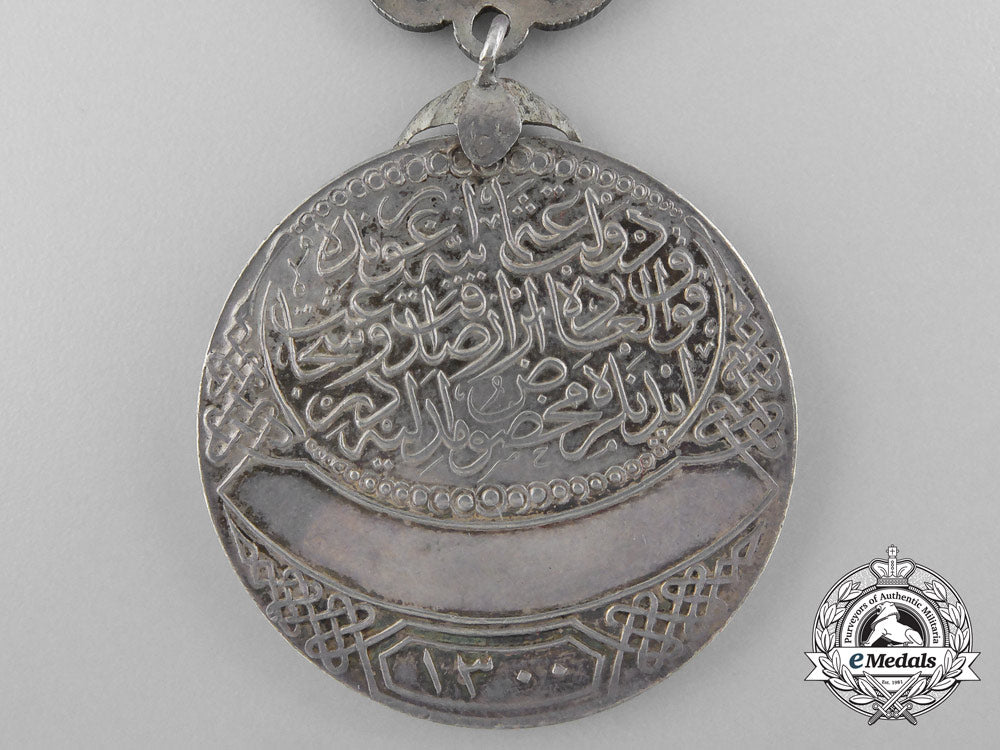 a_large_turkish_imatiaz_medal;_silver_grade_a_8834