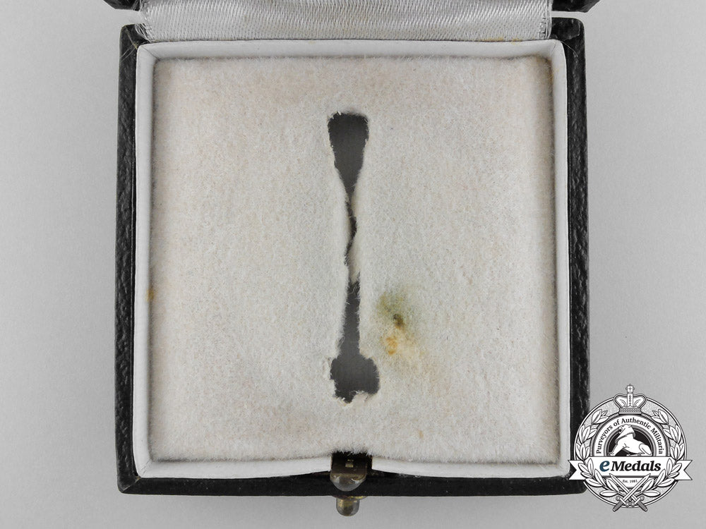 a_near_mint_case_for_the_german_wound_badge_a_9062