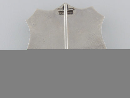 a_policewoman“_victoria”_badge_a_907