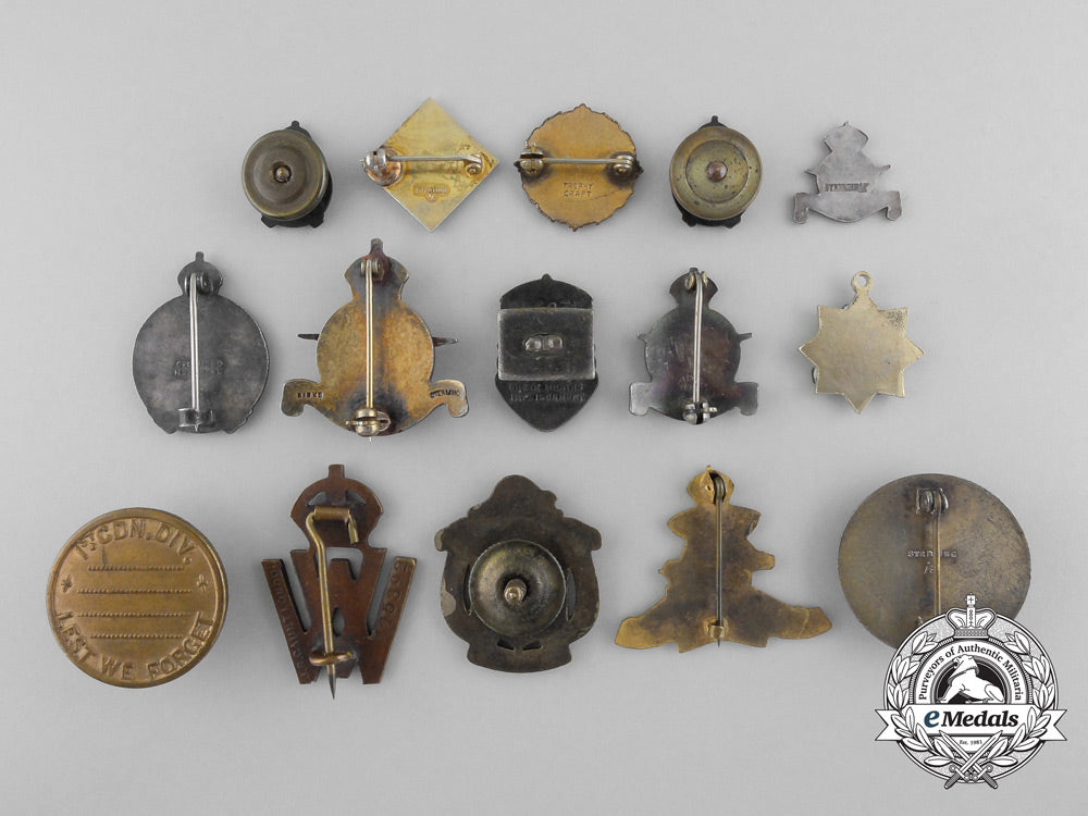 canada._a_lot_of_fifteen_first&_second_war_badges_a_9117