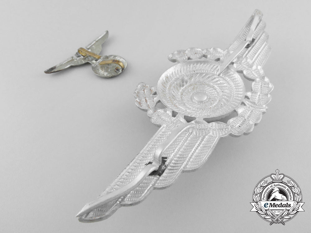germany._a_deutche_luftfahrt/_dlv_officer's_visor_cap_insignia_a_9337
