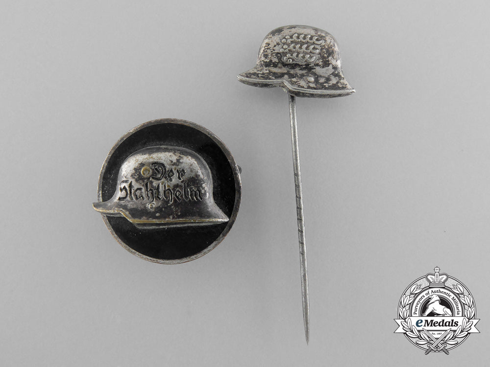 two_german_stehlhelm_veteran_badges_a_9370