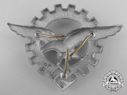 a_generalluftzeugmeister(_civilian_technician's)_officers's_visor_cap_insignia_a_9391