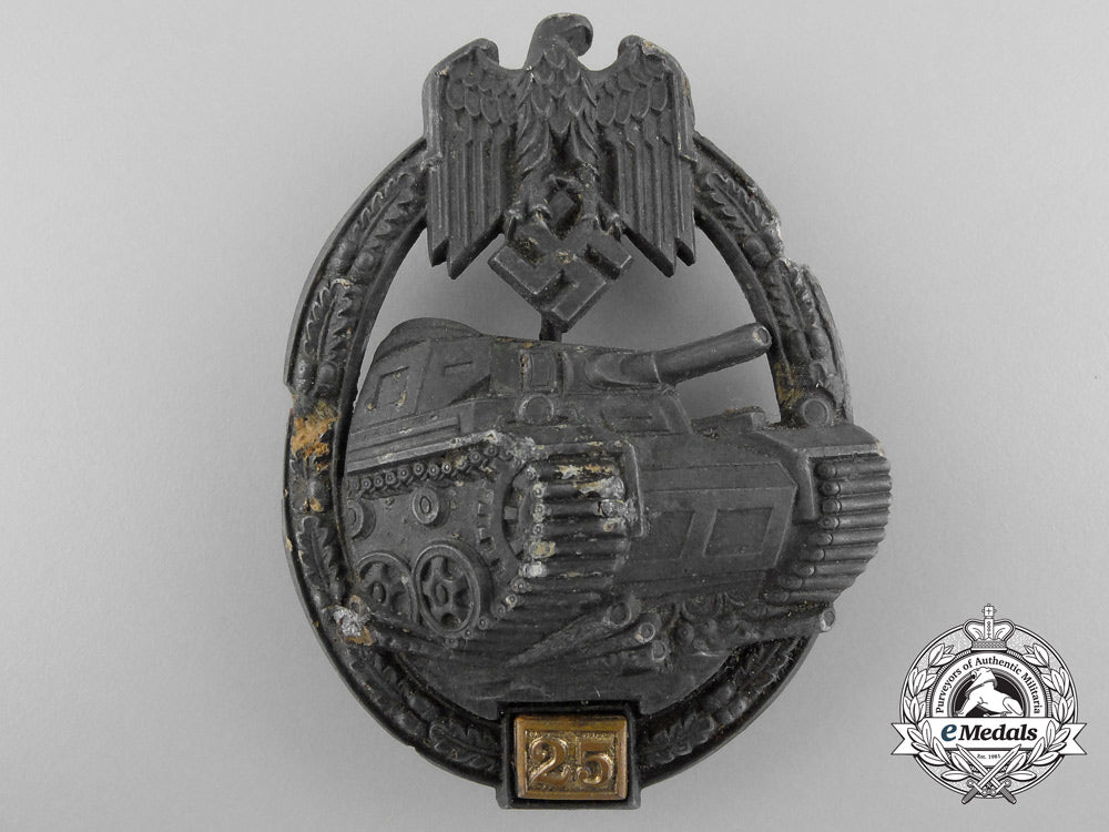 germany,_heer._a_ground_recovered_tank_badge,_special_grade25_by_gustav_brehmer_a_9414