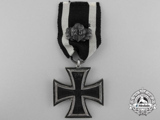 an1870_iron_cross2_nd_class_with25_years_jubilee_oakleaves;_prinzen_size_a_9445