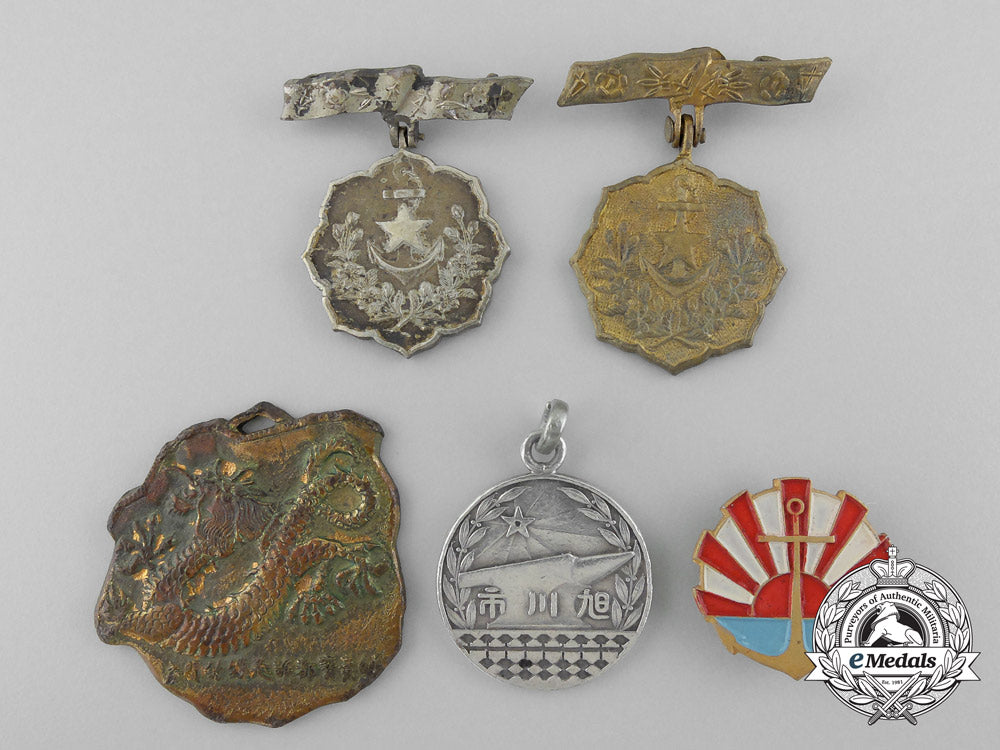 ten_second_war_japanese_medals,_badges,_and_insignia_a_9672