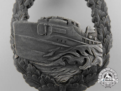 a_first_pattern_kriegsmarine_e-_boat_badge_by_french_maker_bacqueville,_paris_a_9807