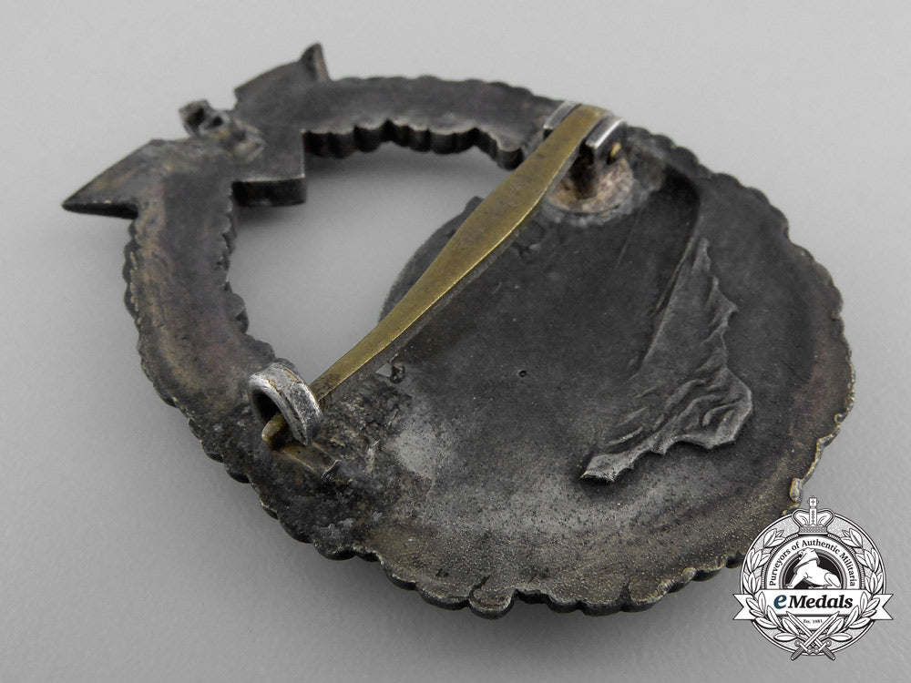 a_first_pattern_kriegsmarine_e-_boat_badge_by_french_maker_bacqueville,_paris_a_9810