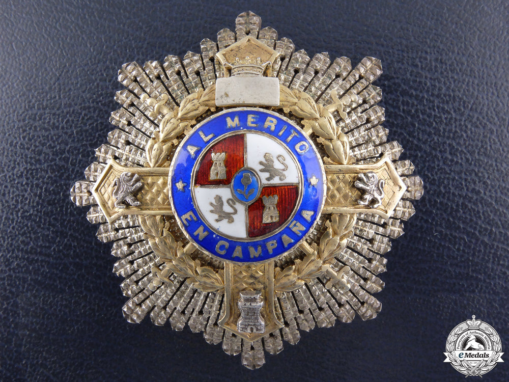 a_franco_era_spanish_war_cross;_breast_star_a__franco_era_sp_55228f053b102