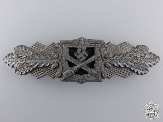 a_bronze_grade_close_combat_clasp_by_funcke&_brüninghaus_a_bronze_grade_c_54da5b4998f68