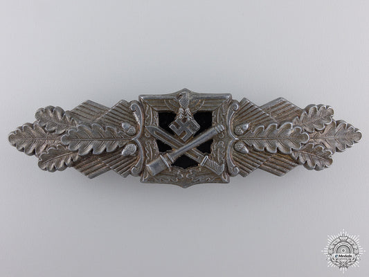 a_bronze_grade_close_combat_clasp_by_funcke&_brüninghaus_a_bronze_grade_c_54f4ce2f2a8b0