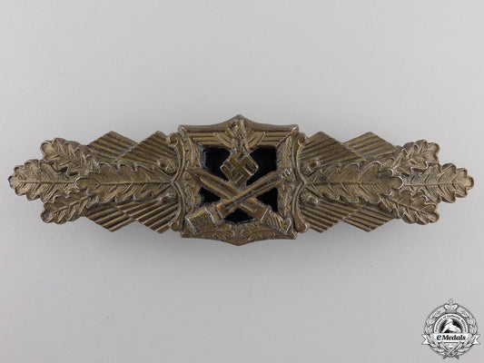 a_bronze_grade_close_combat_clasp_by_arbeitsgemeinschaft_metall_und_kunststoff_a_bronze_grade_c_55882bac977de