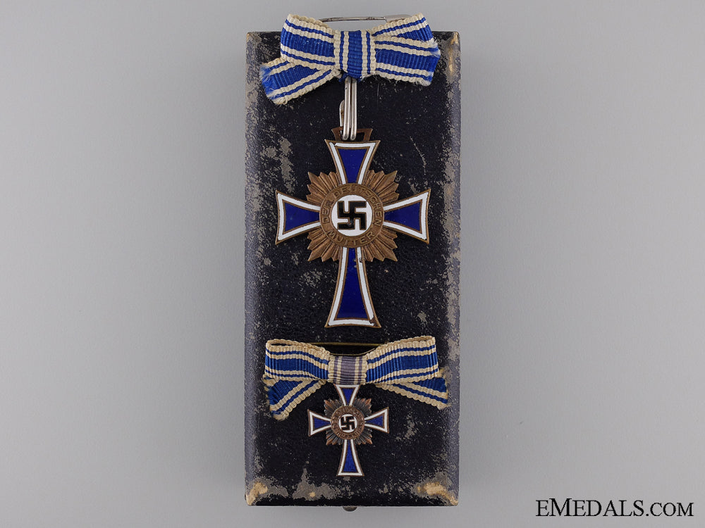 a_bronze_grade_mother's_cross;_fullsize_and_miniature_a_bronze_grade_m_53e2425342973
