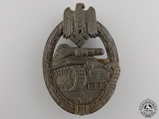 a_bronze_grade_tank_assault_badge;_unmarked_a_bronze_grade_t_556c7a30e6d62