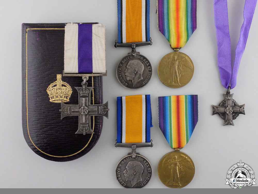 a_canadian_military_cross_for_rescuing_wounded_in_the_field_a_canadian_milit_555b419a1c598