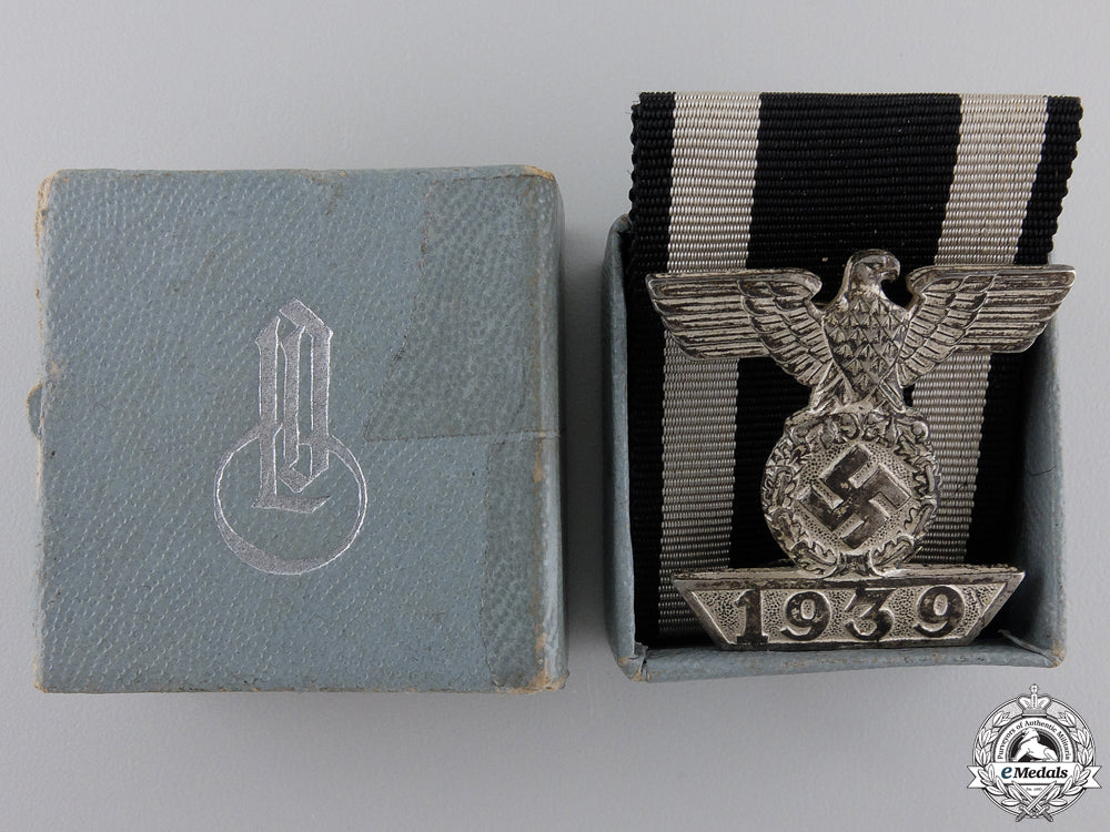 a_clasp_to_iron_cross2_nd_class1939_in_ldo_case_a_clasp_to_iron__551068492002f