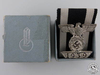 a_clasp_to_iron_cross2_nd_class1939_in_ldo_case_a_clasp_to_iron__551068492002f