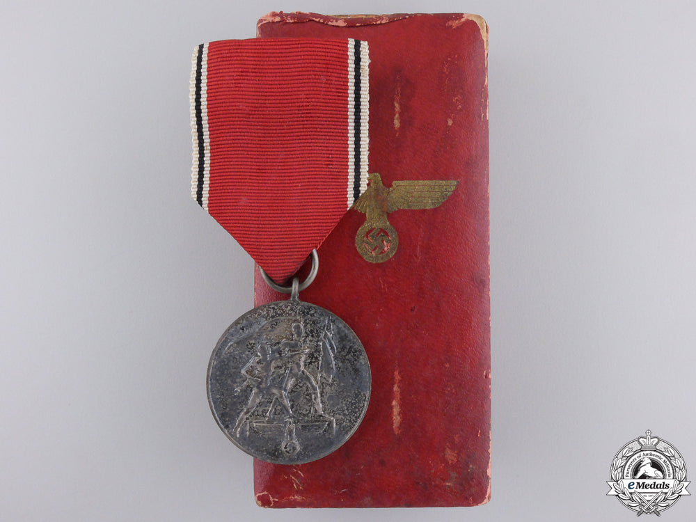 a_commemorative_medal_for13_march1938_with_case_a_commemorative__5596d8c3abebe