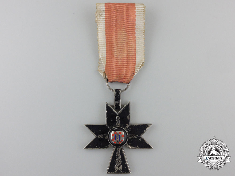 a_croatian_order_of_iron_trefoil;_third_class_a_croatian_order_55ca39873992e