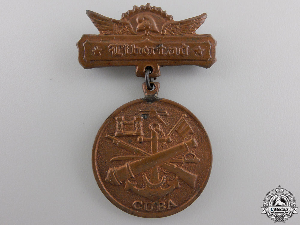 a_cuban_armed_forces_merit_medal_a_cuban_armed_fo_554393c637314