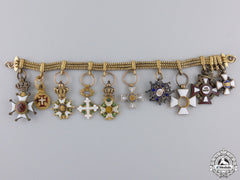 A Diplomats European Miniature Chain