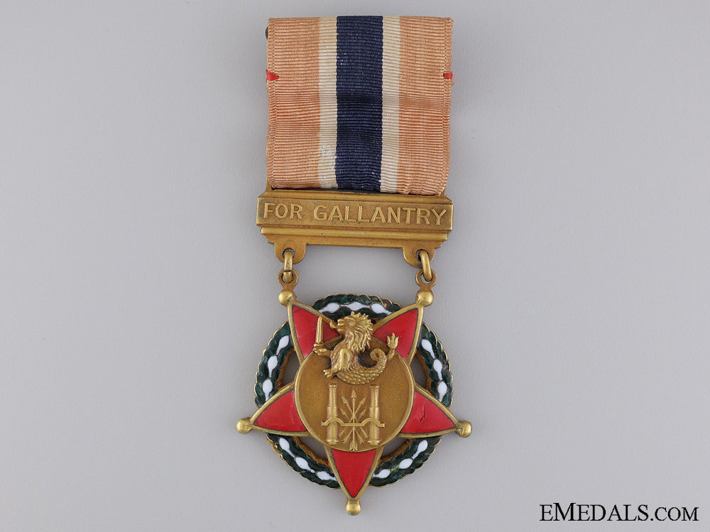 a_distinguished_conduct_star_of_the_philippines_a_distinguished__53f38810493b5
