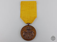 A Dutch Army Long Service Medal: Bronze Grade