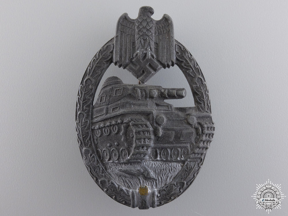 a_field_repaired_tank_assault_badge_by_karl_wurster_k.g._a_field_repaired_5478b6ae8a9ee