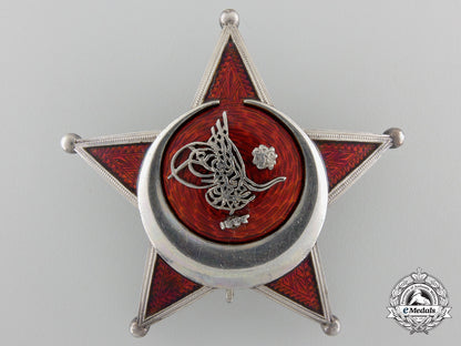 a_fine_german_made1915_campaign_star(_iron_crescent)_a_fine_german_ma_55d4883967aeb