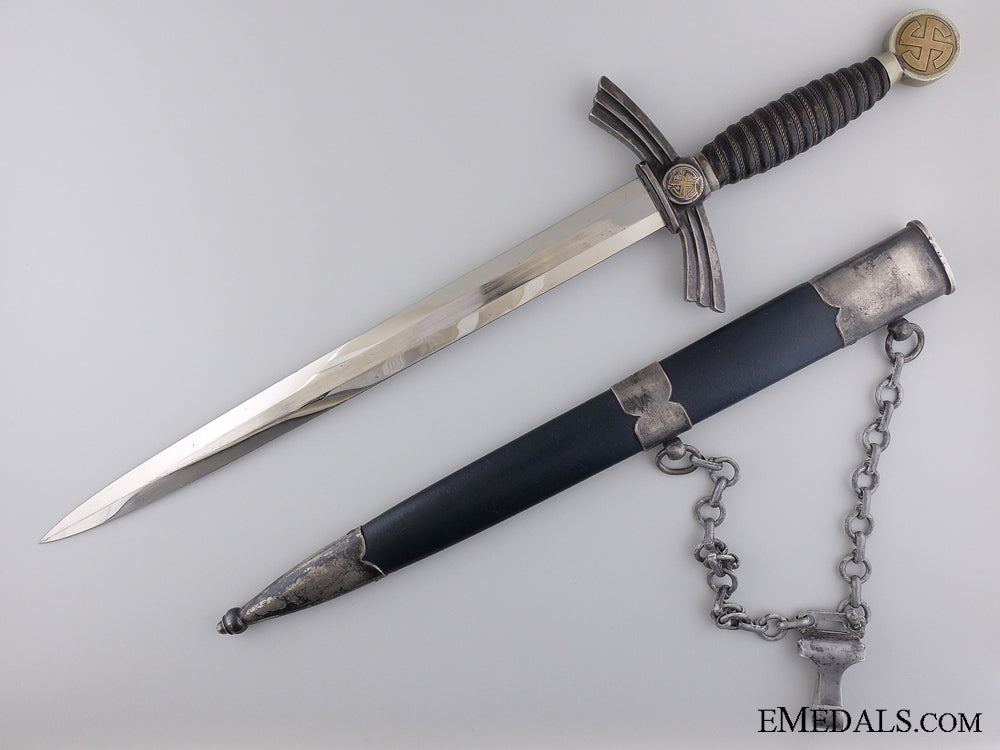 a_first_pattern_luftwaffe_dagger_by_carl_eickhorn,_solingen_a_first_pattern__5411dc92cbd83