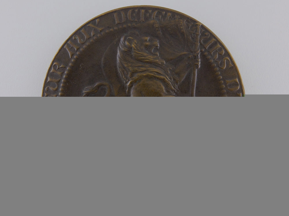 a_first_war_french_shame_for_vandals_medal1914-1918_a_first_war_fren_55b653884ac34