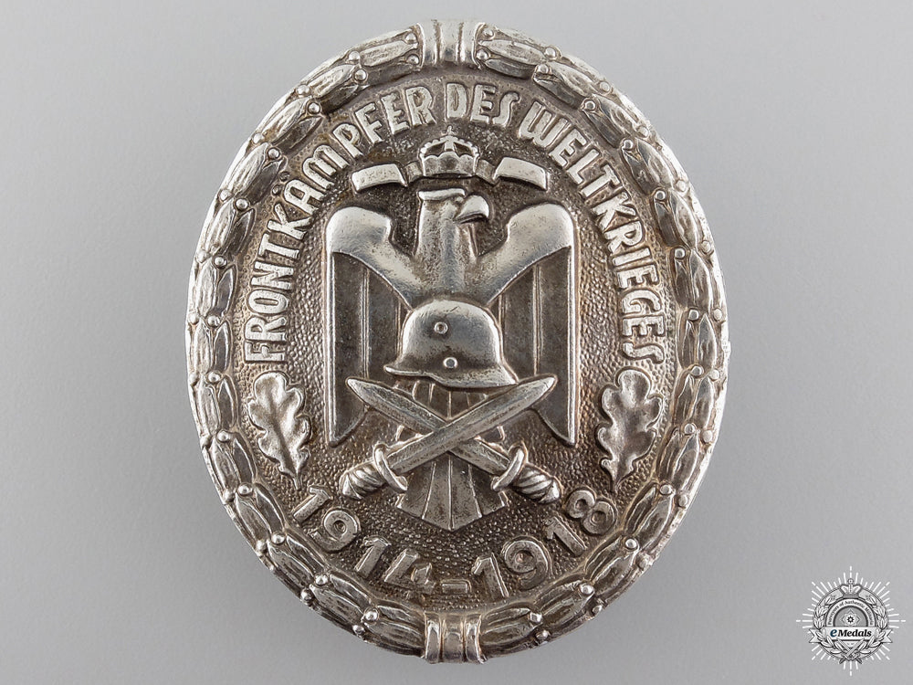 a_first_war_veteran's_front_fighter_badge_a_first_war_vete_54987f2e7a9b3