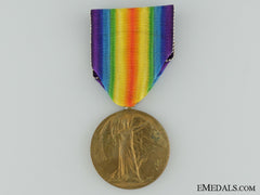 A First War Victory Medal To The 20Th Infantry; Kia 1918; Massey Harris Co.