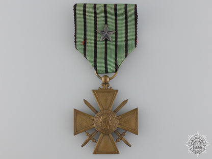 a_french_wwii_war_cross;_type_ii(_vichy_government)_a_french_wwii_wa_5490703df23b6