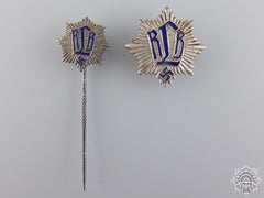 A German Air Protection Federation (Rlb) Badge And Stickpin