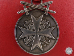 A German Eagle Order; Silver Merit Medal With Case By Pr. Münze