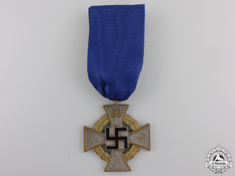 a_german_faithful_service_decoration;_special_class_for50_years'_service_a_german_faithfu_5564bd8f035a6