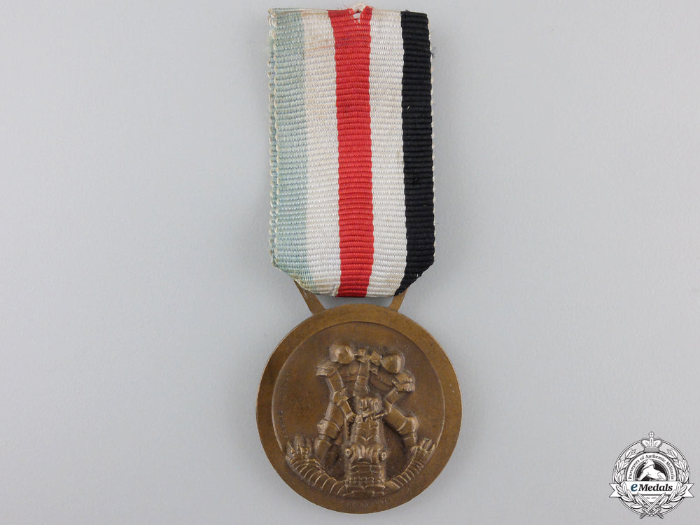 a_german-_italian_africa_campaign_medal_a_german_italian_55bf7bf67e3e3