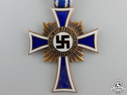 a_german_mother's_cross;_bronze_grade_a_german_mother__55c4b98e9fe4c