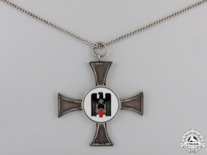 a_german_red_cross_sister's_cross;2_nd_model_a_german_red_cro_554cbe55e8c7c