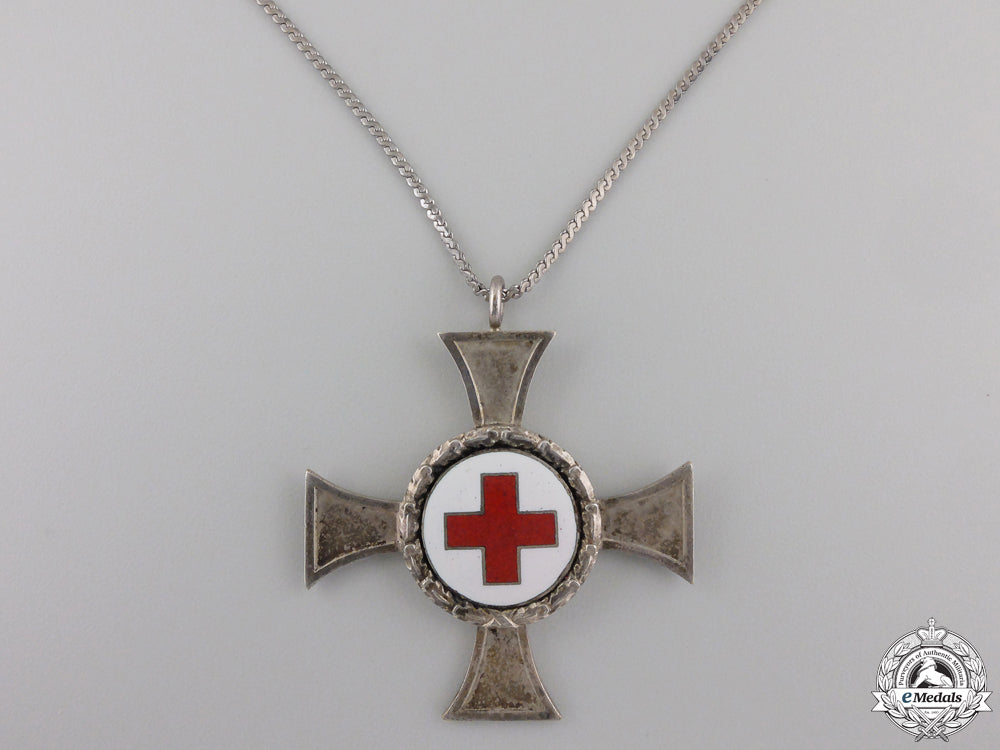 a_german_red_cross_sister_cross;_first_model_a_german_red_cro_5550fcbdab340