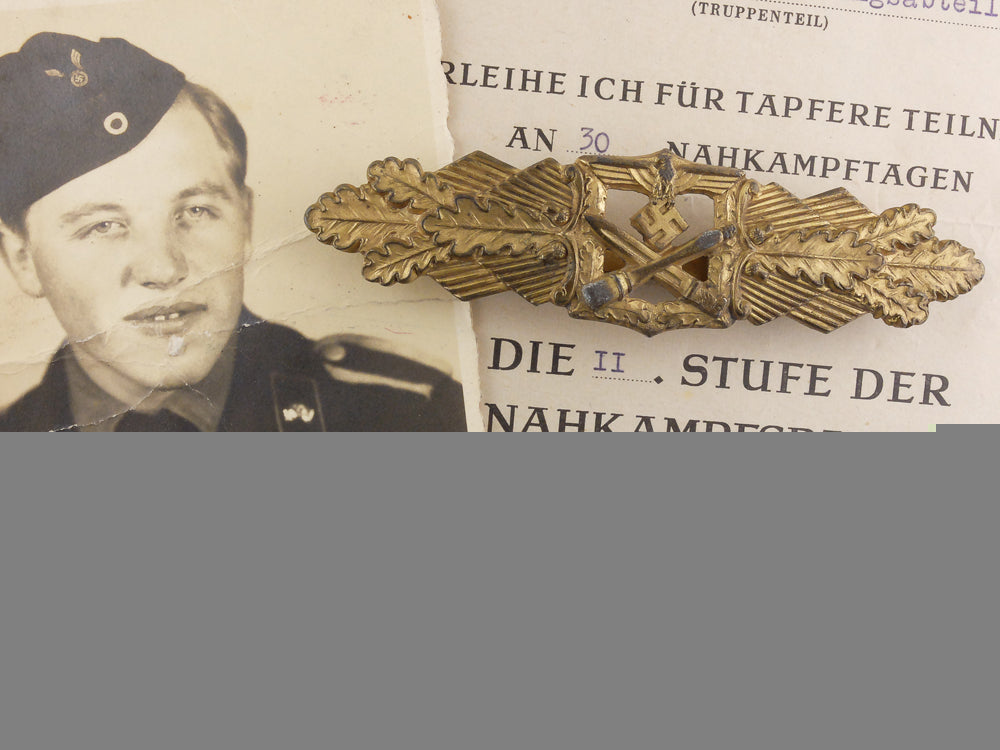 a_gold_grade_close_combat_clasp&_document_to_the3_rd_panzer_regiment_a_gold_grade_clo_5543deb5889a4