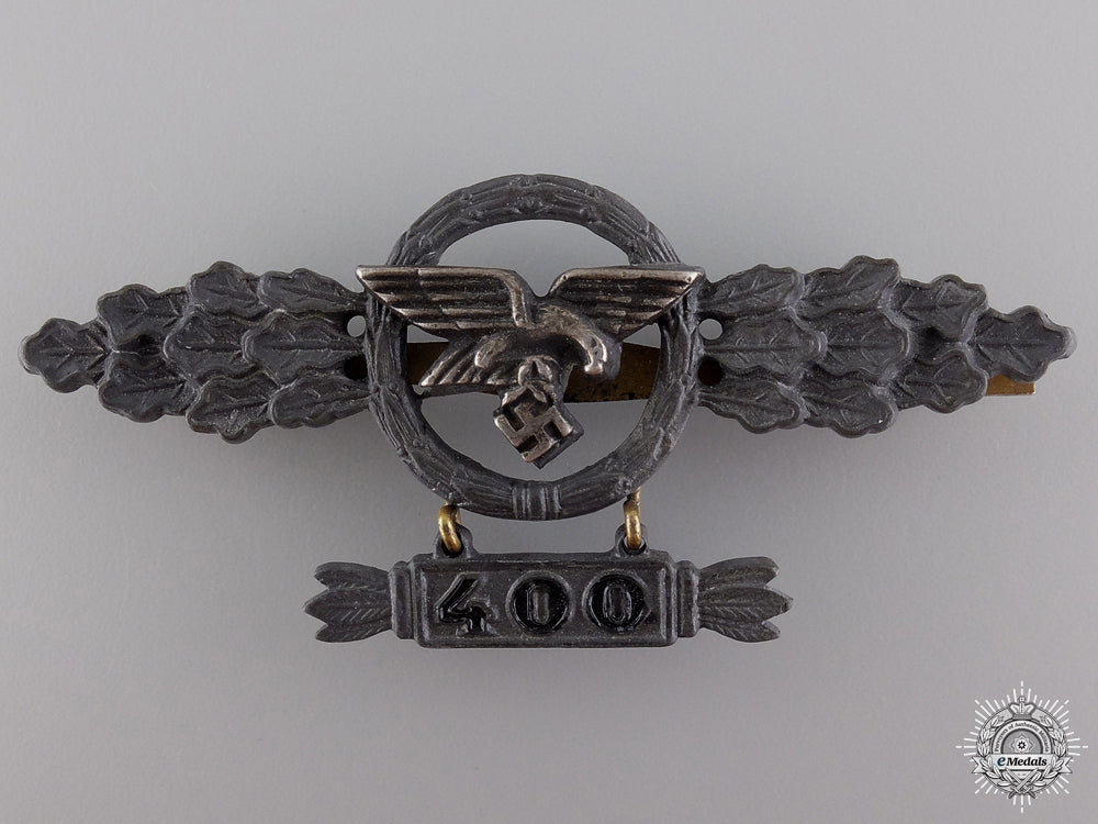 a_gold_grade_squadron_clasp_for_transport_pilots_with400_hanger_a_gold_grade_squ_54a1817913c7e