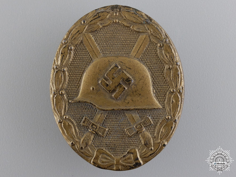 a_gold_grade_wound_badge_by_klein&_quenzer_a_gold_grade_wou_54aedd57d0f54
