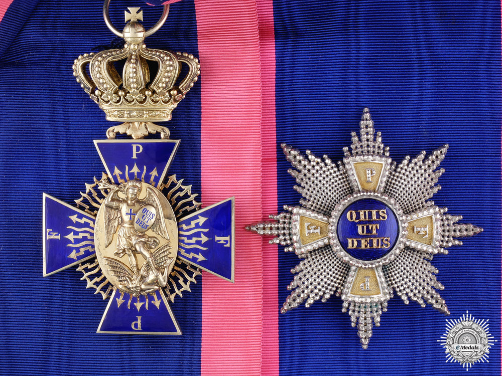 a_gold_royal_merit_order_of_st._michael;1_st_class_by_e.quellhorst_a_gold_royal_mer_54872aec026e0