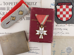 A Group To Oberleutnant Topeters; Kroat. Ers. Rgt. 369