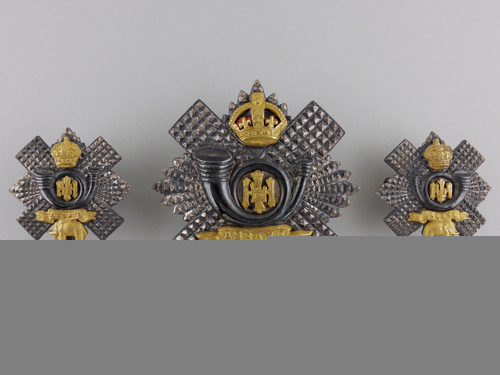 a_highland_light_infantry_officer’s_insiginia_set_a_highland_light_5563447a8369b