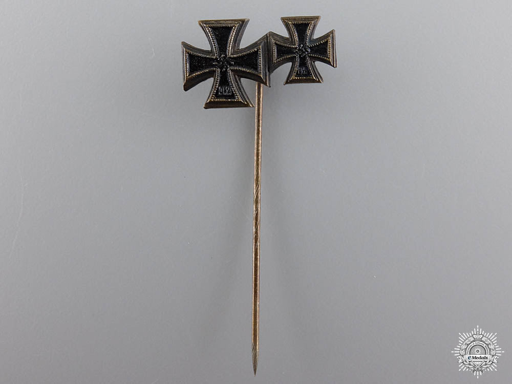 a_knight's_cross_of_the_iron_cross1939_stickpin_a_knight_s_cross_54a414299c032