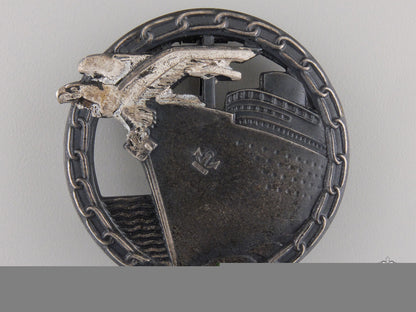 a_kriegsmarine_blockade_runner_badge_by_schwerin,_berlin_a_kriegsmarine_b_55673f02a26df
